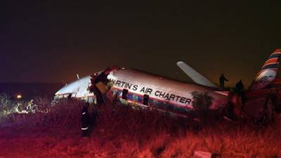 Dos personas murieron en el siniestro de una aeronave en las afueras de Pretoria./EFE.