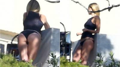 La ex de Chris Martin dejó a la vista uno de sus mejores ángulos mientras tomaba el sol.