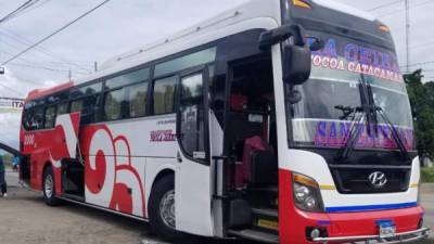 Un bus del transporte público fue tiroteado este domingo en el municipio de Sabá, Colón.