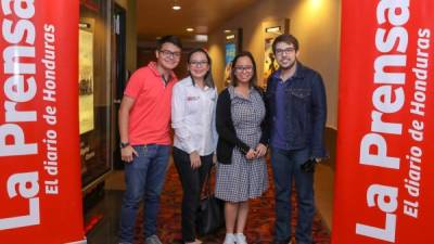 Daniel Benítez, Karla y Karol Escobar y Javier Echeverría.