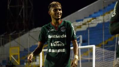 El delantero Henry Romero suma tres goles con el Marathón y es la figura.