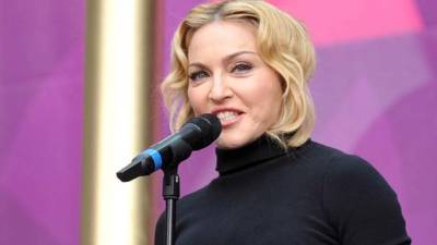 Sale a subasta ropa interior usada de Madonna.