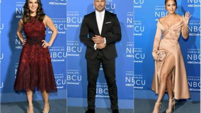 LUJO Y GLAMUR EN LA ALFOMBRA AZUL. NBC y Telemundo presentaron su nueva programación en un evento que reunió a grandes estrellas del espectáculo.