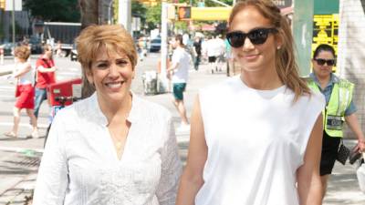 Lupe Rodríguez junto a su famosa hija Jennifer López.