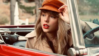 En una entrevista, Taylor aseguró que escribió el tema antes de comenzar su tour Speak Now en febrero del 2011, meses después de su ruptura con el actor.