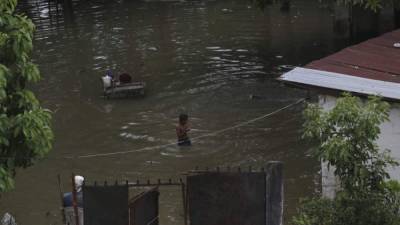 Quienes deseen solidarizarse con los afectados por las lluvias pueden llevar sus donaciones a las oficinas de Copeco, ubicadas atrás de Tránsito en San Pedro Sula o llamar al teléfono: 3399-4806.