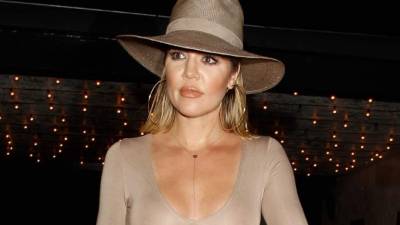 Khloé Kardashian estaría esperando su primer hijo con el jugador de baloncesto Tristan Thompson, según fuentes cercanas a la estrella televisiva.