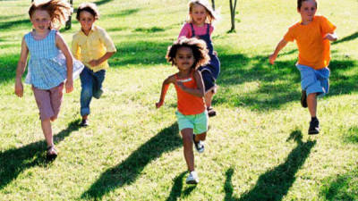 Los niños ahora corren menos.