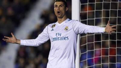 Cristiano Ronaldo saldrá en el 11 titular ante Girona.