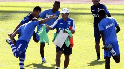 El entrenamiento de la Selección de Honduras de este martes en el estadio Olímpico. Foto Delmer Martínez