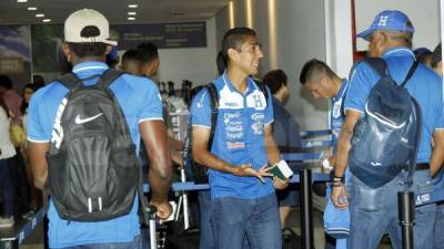 La Selección de Honduras viajó hoy a Washington. Foto Neptalí Romero