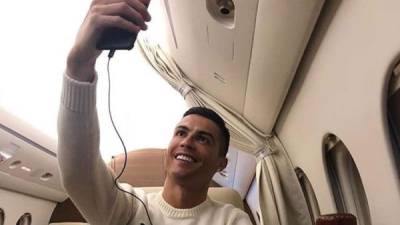 Cristiano Ronaldo está siendo muy criticado por esta foto que subió a su cuenta de Twitter.