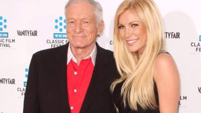 Hugh Hefner y su mujer Crystal Harris