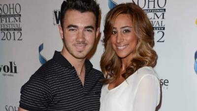 Kevin Jonas será padre otra vez con su esposa.