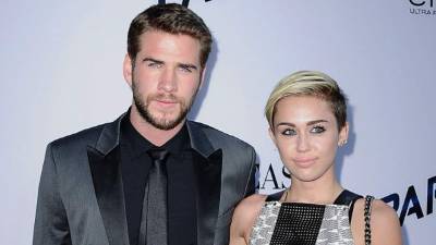 La cantante Miley Cyrus y el actor Liam Hemsworth
