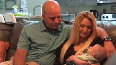La familia Rivera dio la bienvenida a un bebé tras ganar un concurso para pagar el tratamiento de inseminación artificial./