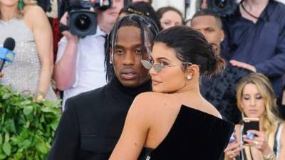 Travis Scott y Kylie Jenner en la pasada Gala MET.