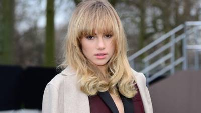 Suki Waterhouse