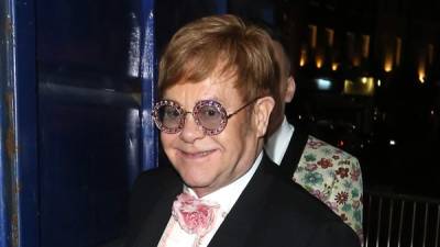 El cantante británico Elton John.