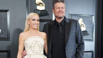 Gwen Stefani y Blake Shelton iniciaron su relación amorosa en 2015.