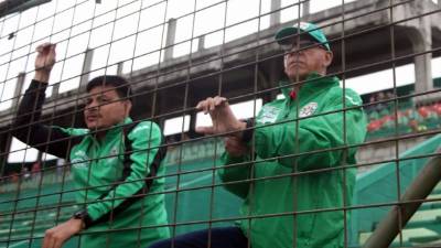 Jairo Ríos estuvo en las gradas del estadio Yankel Rosenthal. Foto Melvin Cubas