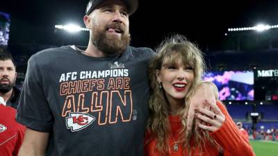 Presidente de los Chiefs ama la relación de Taylor Swift y Travis Kelce