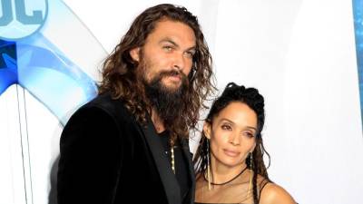 Jason Momoa se separa legalmente de Lisa Bonet.