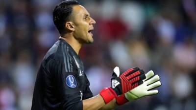 Keylor Navas durante el partido contra el Viktoria Plzen en el Bernabéu.