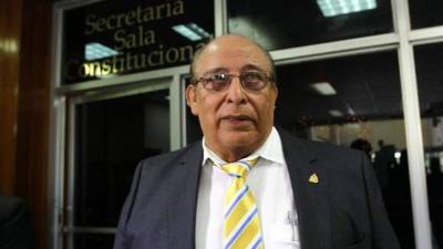 Víctor Manuel Lozano fue presidente de la Sala Constitucional.