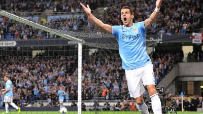 Álvaro Negredo podrá ser convocado mañana por el técnico del City, Manuel Pellegrini.