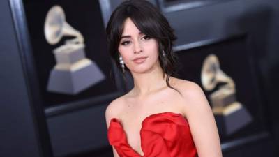 Camila Cabello es una cantante estadounidense de raíces mexicanas y cubanas.