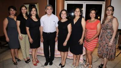 El cónsul de México, Omar Hurtado, presentó a la nueva directiva de la Asociación de mexicanos de la costa norte de Honduras.