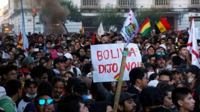 Miles salieron a protestar contra el supuesto fraude en las elecciones presidenciales de Bolivia./AFP.