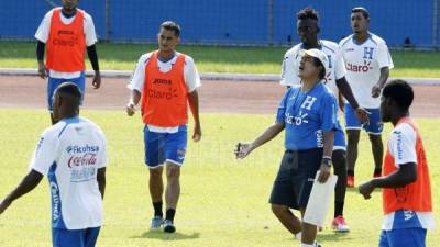 Jorge Luis Pinto y los jugadores trabajan pensando solo en ganar contra Panamá.