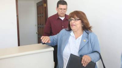 La magistrada Reina Solórzano y el magistrado de la Corte de Choluteca Remberto Ordóñez.