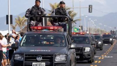Las calles de Río están tomadas por la policía de cara a la inauguración de los JJOO.