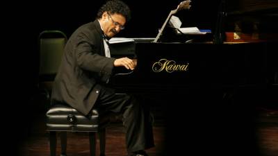 El pianista Sergio Suazo, organizador de Del Barroco al Jazz.