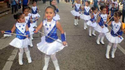 El domingo pasado desfilaron niños de prebásica de Tegucigalpa.