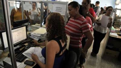 Con el aumento de los impuestos, las autoridades esperan poder atender en este año los problemas prioritarios que afectan a varios sectores de La Ceiba. Foto: Samuel Zelaya.