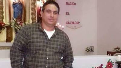 Se informó que Guillermo Andino, director de Radio Católica La Voz de San Jorge, venía en el asiento del pasajero.