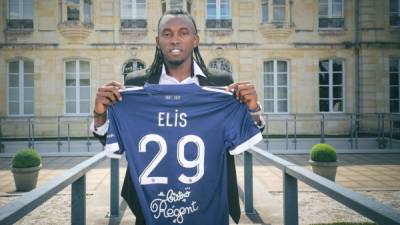 Alberth Elis usará el dorsal 29 con el Bordeaux. Foto Twitter @girondins.