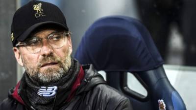 Jürgen Klopp destaca que tienen dos partidos importantes de la Premier antes de viajar a Barcelona. Foto AFP