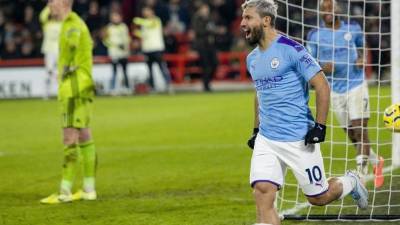 Sergio Agüero llegó a 16 goles en la presente campaña de la Premier League. Foto EFE.