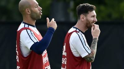 Mascherano y Messi en un entrenamiento de Argentina en Estados Unidos. Foto AFP