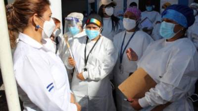 Ministra de Salud, Alba Consuelo Flores, inauguró el segundo despliegue a nivel nacional de las brigadas médicas contra el coronavirus.