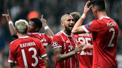 Los jugadores del Bayern Múnich celebrando el gol de Sandro Wagner contra el Besiktas. Foto AFP