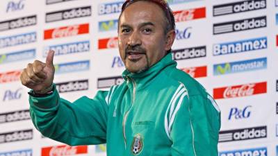 El timonel recuerda lo “difícil” que es jugar contra la H, a la que define como un “rival histórico”.