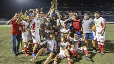 La plantilla del Real Estelí festejó la obtención del campeonato. Foto AFP.