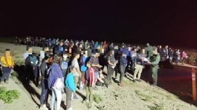 Los 137 indocumentados fueron procesados con fines de deportación.