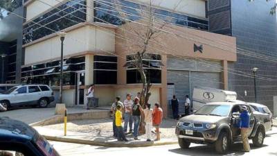 El cadáver fue enviado a la morgue capitalina.